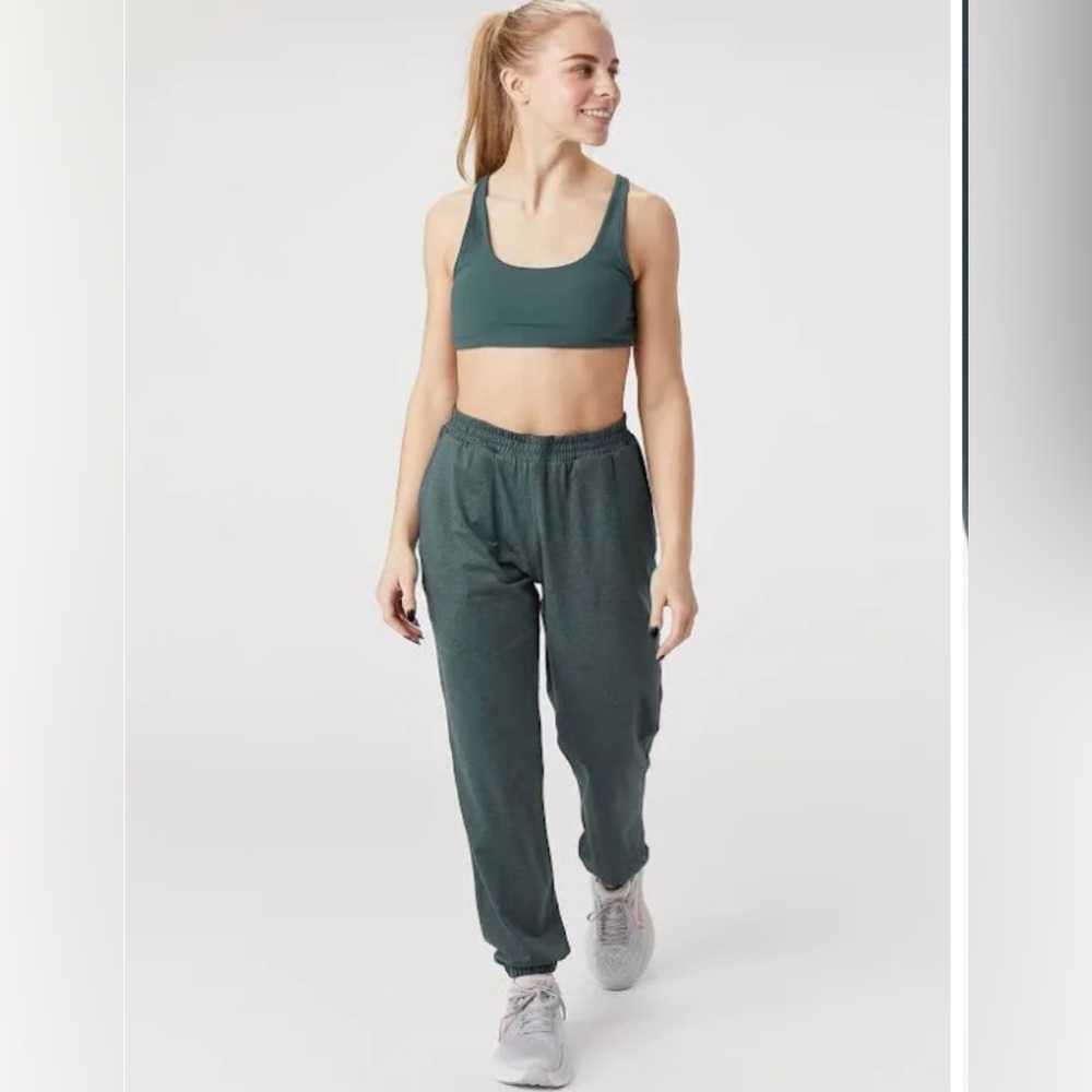 Vuori Boyfriend Joggers